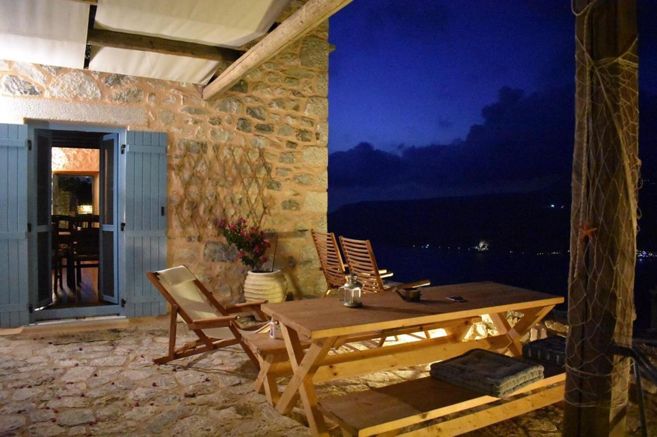 Smaragda Kır Evi *